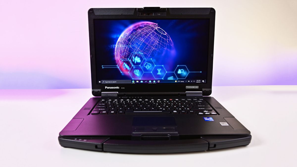 Đánh giá laptop Panasonic Toughbook 55 Mk3 (2024): Chiến binh bền bỉ không ngại mưa gió, bụi bẩn 24 Panasonic Toughbook 55 Mk3 2024 1