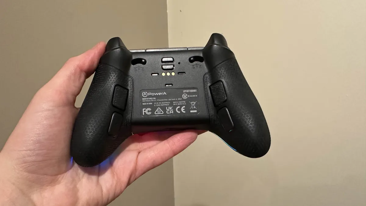 Đánh giá PowerA Fusion Pro Wireless: Tay cầm không dây cao cấp cho Game thủ Console & PC 15 PowerA Fusion Pro Wireless 5