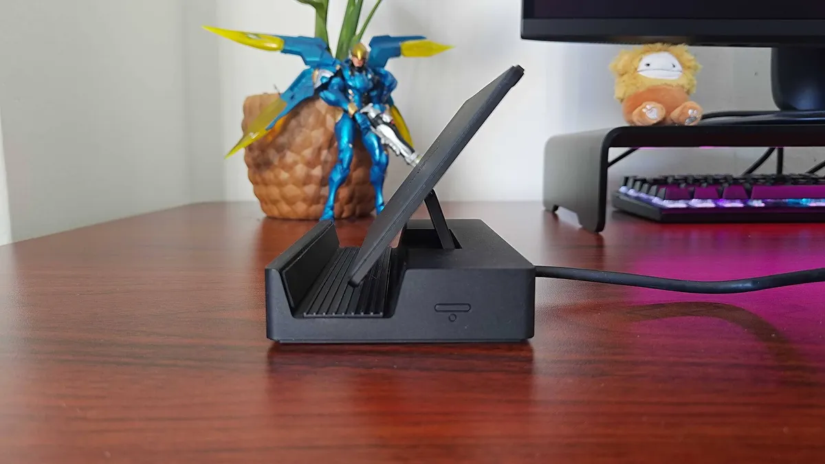 Razer Handheld Dock 3