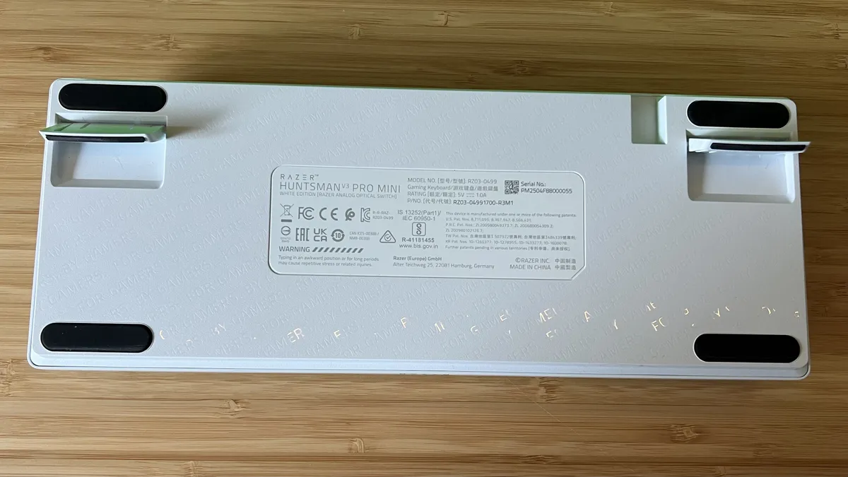 Đánh giá Razer Huntsman V3 Pro Mini: Bàn phím Gaming 60% tốt nhất trong phân khúc 14 Razer Huntsman V3 Pro Mini 3