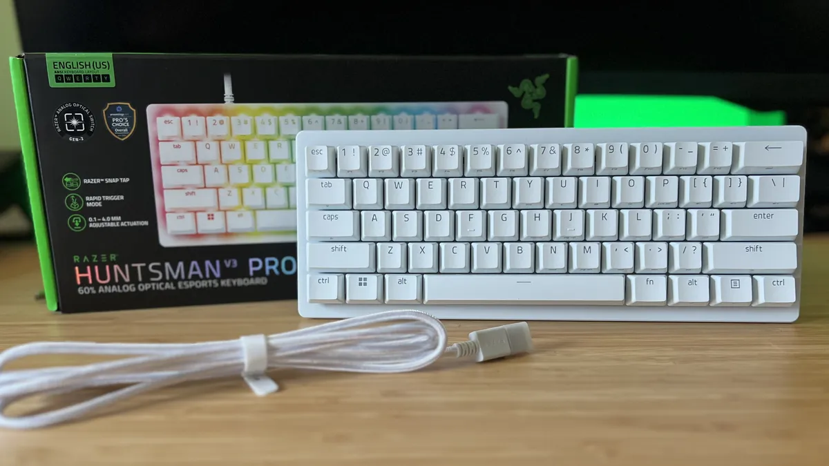 Đánh giá Razer Huntsman V3 Pro Mini: Bàn phím Gaming 60% tốt nhất trong phân khúc 19 Razer Huntsman V3 Pro Mini 8