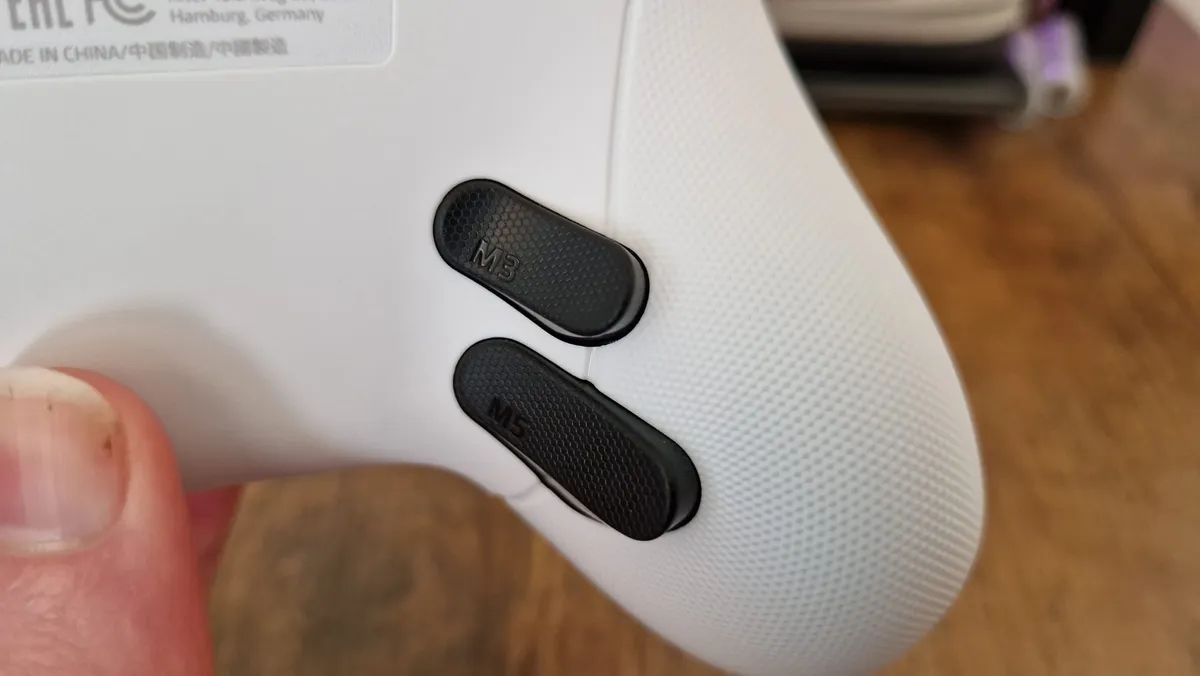 Razer Wolverine V3 Tournament Edition 3