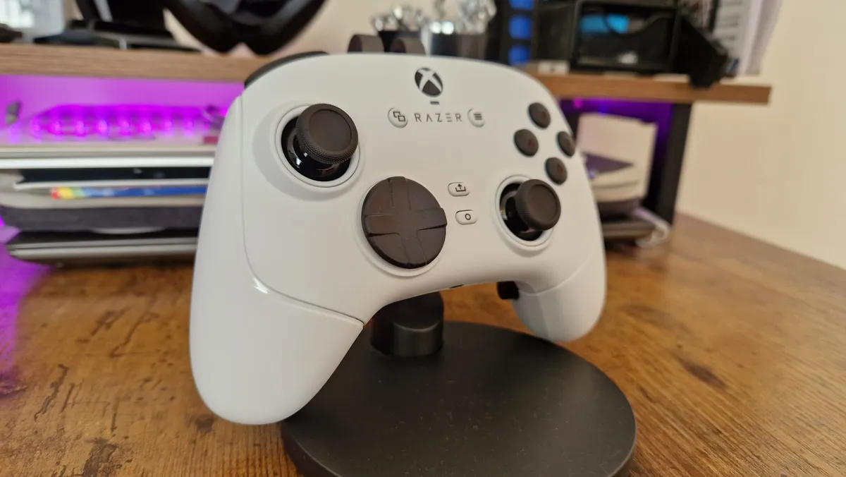 Razer Wolverine V3 Tournament Edition 4