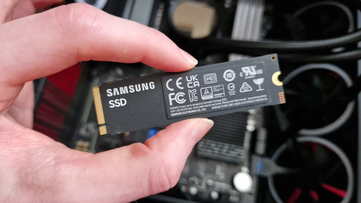 Đánh giá Samsung 9100 Pro 4TB: Khi kỹ thuật vượt xa nhu cầu - Khám phá SSD Gen 5 nhanh nhất. 11 Samsung 9100 Pro 4TB 5