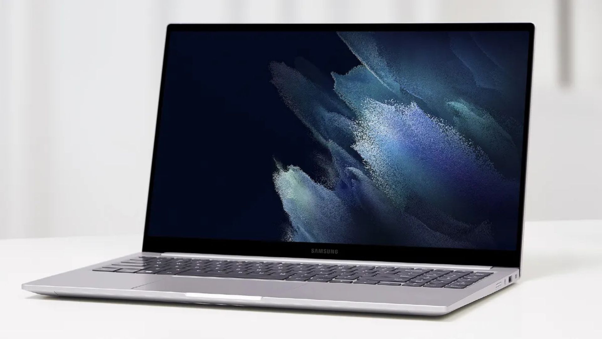 Đánh giá Samsung Galaxy Book (2021): Laptop mỏng nhẹ, hiệu năng ổn định – Lựa chọn lý tưởng cho công việc và giải trí? 1 Samsung Galaxy Book 2021 15