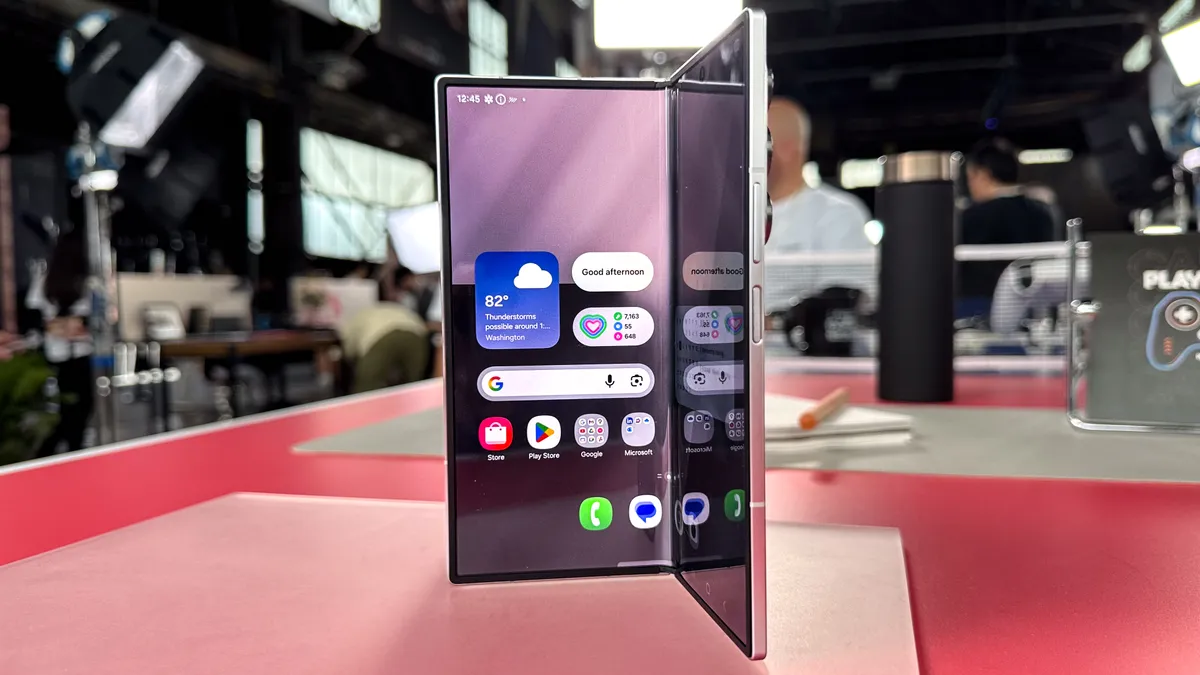 Samsung Galaxy Z Fold 7 15