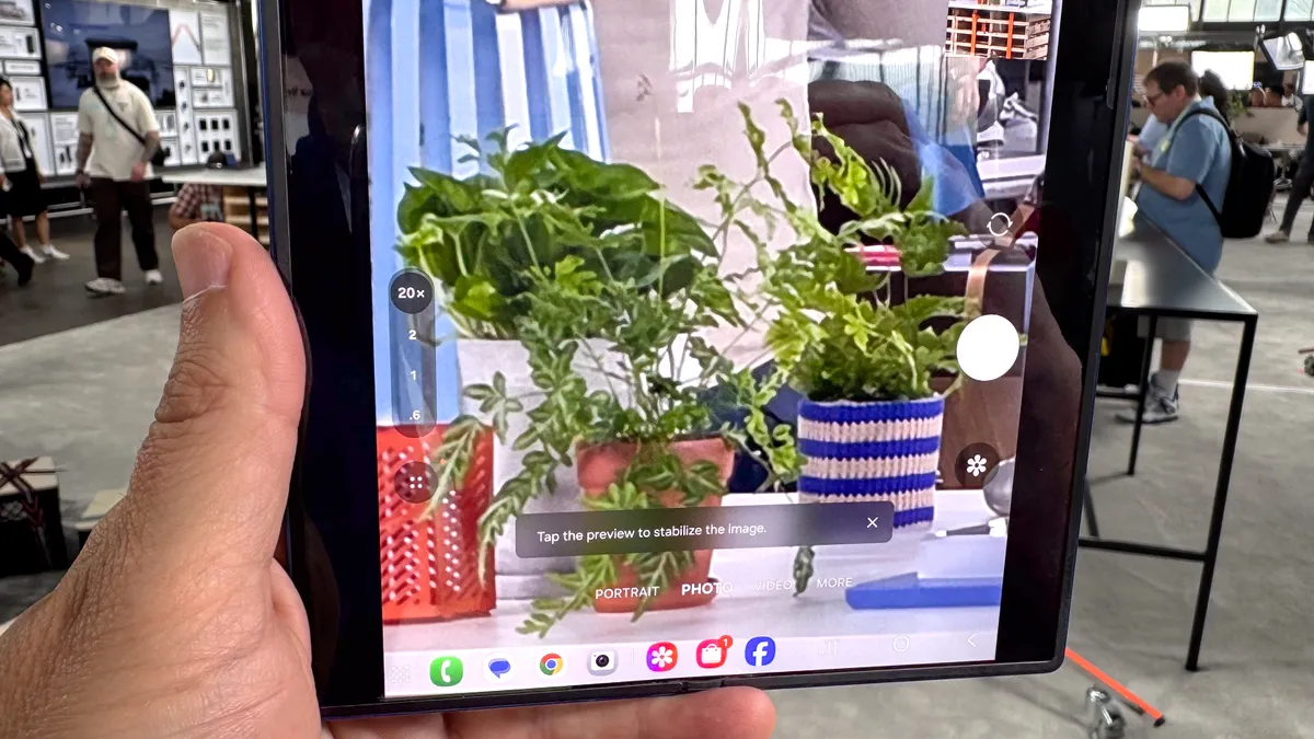 Samsung Galaxy Z Fold 7 9