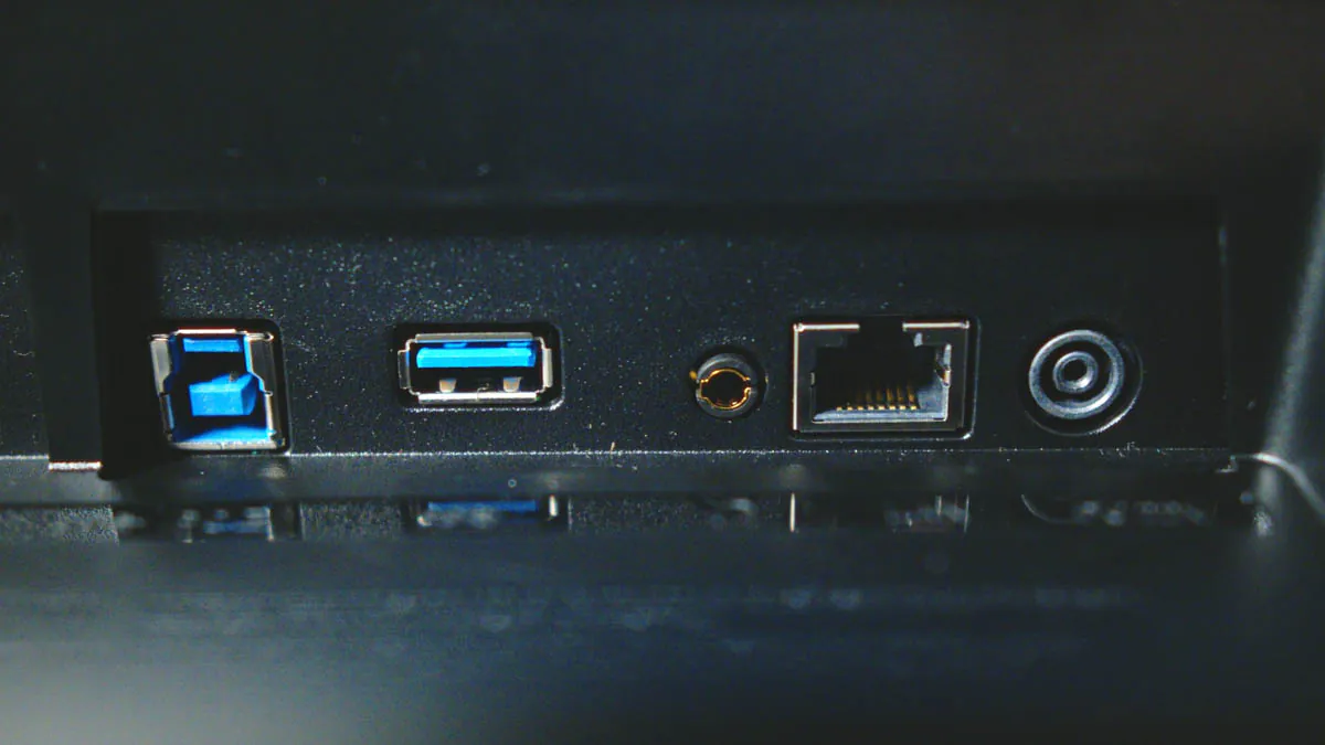 Đánh giá Samsung Odyssey G7 G70B: Một sự kết hợp đáng kinh ngạc giữa TV thông minh và màn hình chơi game 25 Samsung Odyssey G7 G70B 11