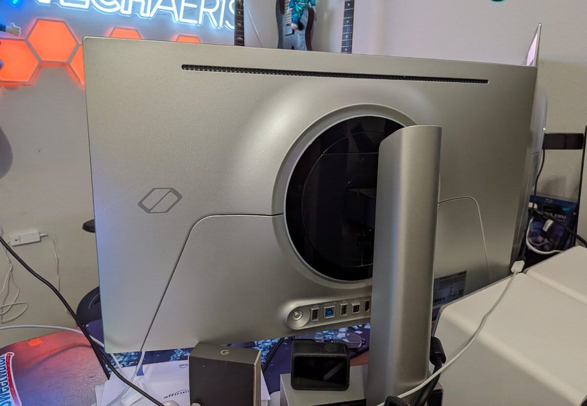 Samsung Odyssey G81SF 9 e1751623125889