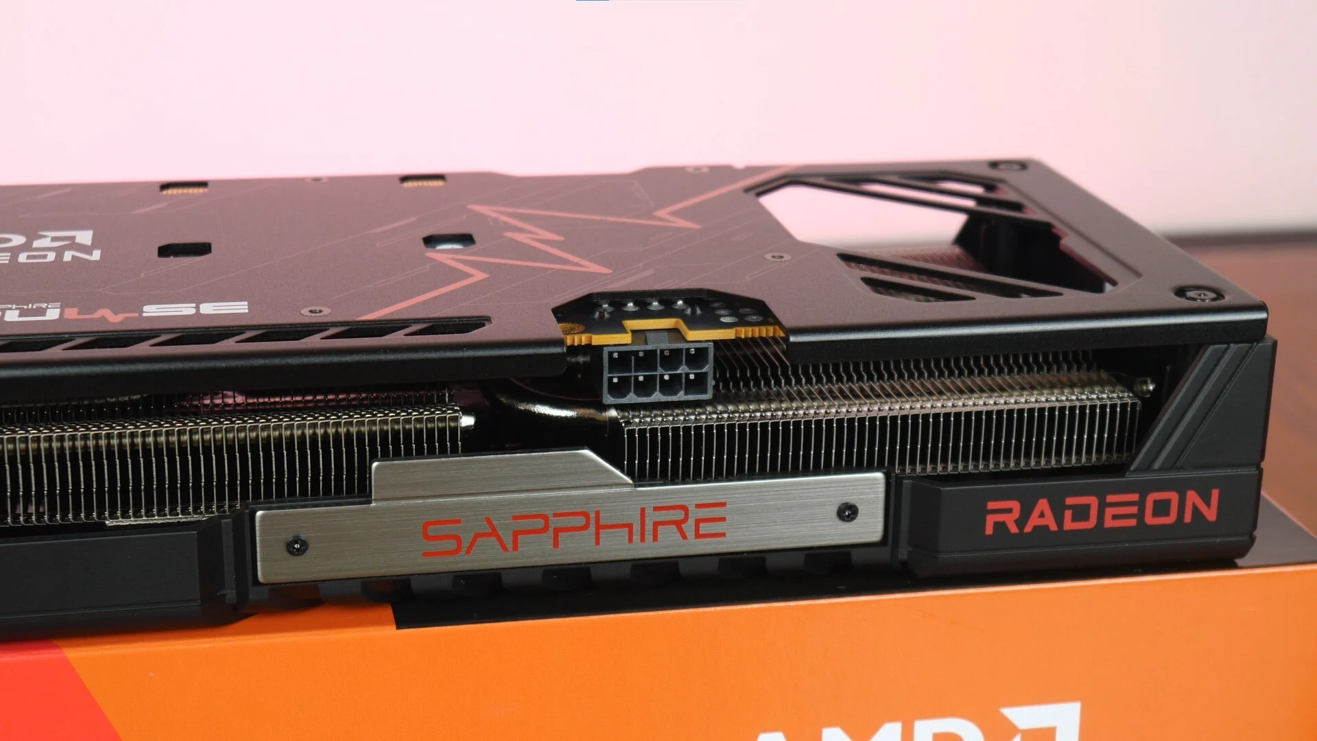 Đánh giá Sapphire PULSE AMD Radeon RX 9060 XT 16GB: Đối thủ đáng gờm ở phân khúc tầm trung? 36 Sapphire PULSE AMD Radeon RX 9060 XT 16GB 21
