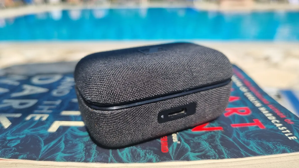 Đánh giá tai nghe Sennheiser Momentum True Wireless 4: Chất âm lossless đỉnh cao với ANC thông minh 16 Sennheiser Momentum True Wireless 4 5