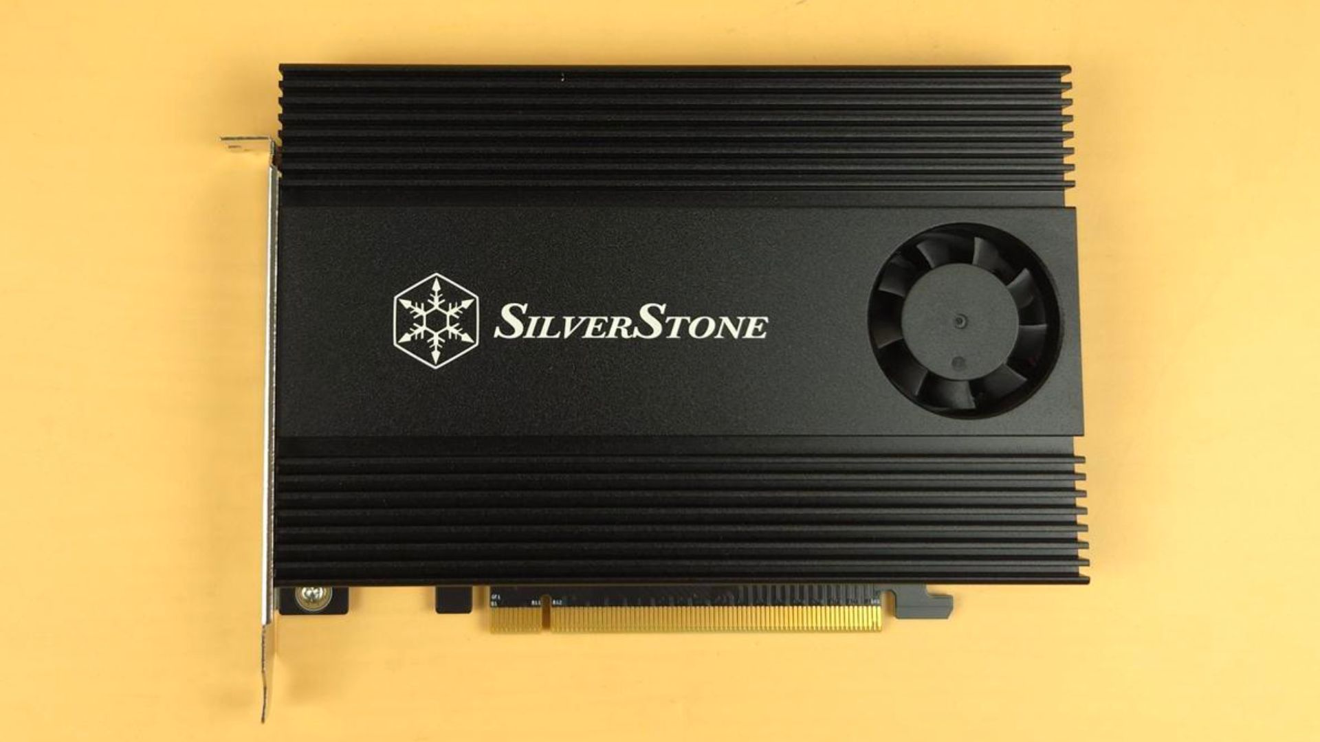 Đánh giá SilverStone ECM40: Card mở rộng PCI lý tưởng cho người dùng chuyên nghiệp 1 SilverStone ECM40 1