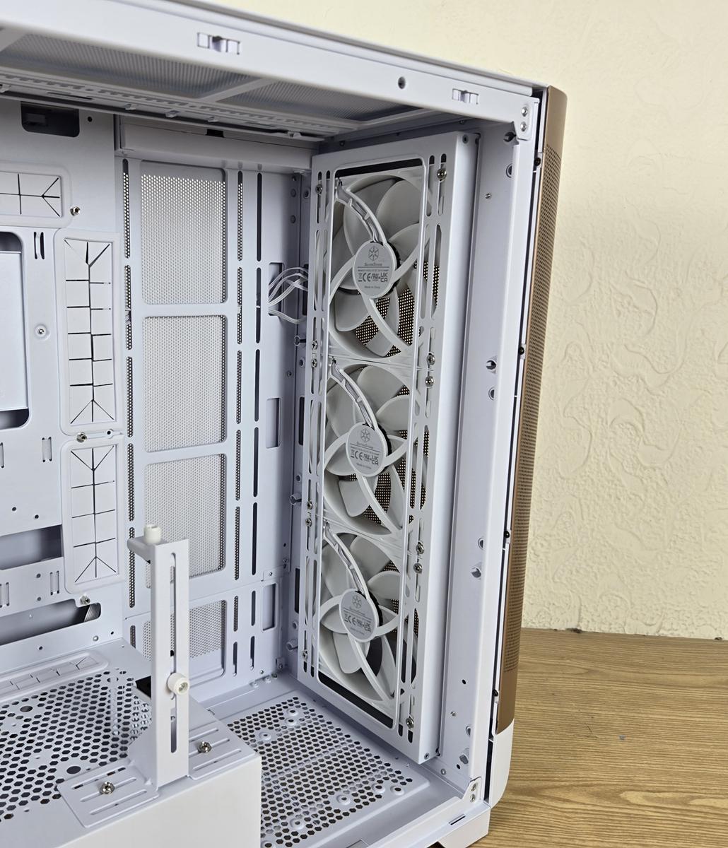 Đánh giá chi tiết SilverStone SETA A2: Vỏ case PC hoàn hảo dành cho game thủ và dân độ máy 85 SilverStone SETA A2 19
