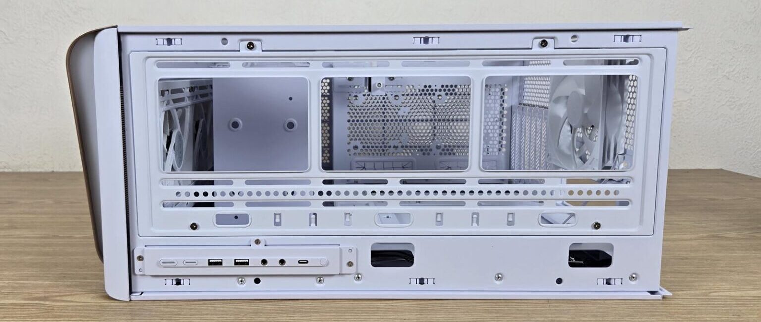 Đánh giá chi tiết SilverStone SETA A2: Vỏ case PC hoàn hảo dành cho game thủ và dân độ máy 67 SilverStone SETA A2 37 e1752033130383