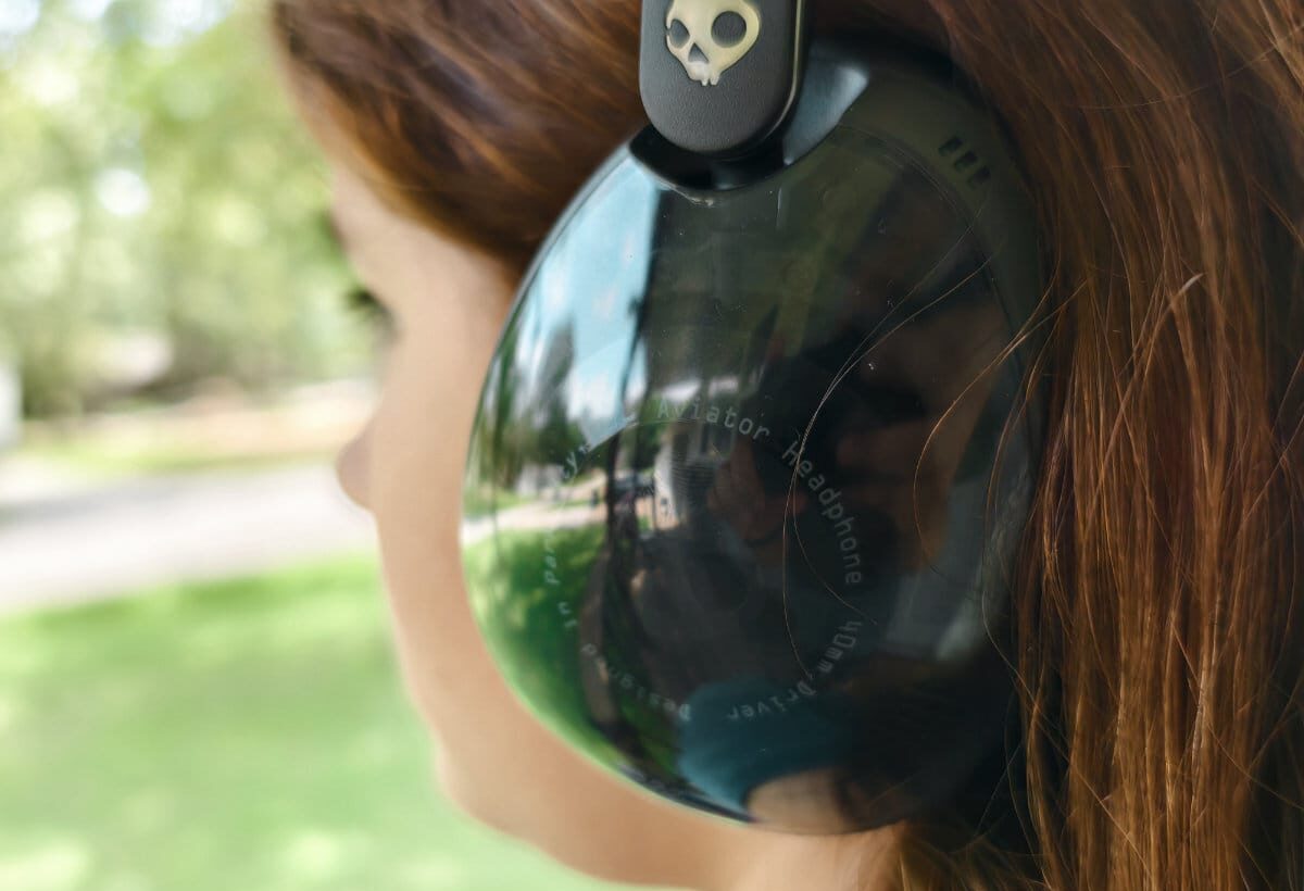Đánh giá Skullcandy Aviator 900 ANC: Tai nghe chống ồn phong cách, âm thanh đầy cá tính 29 Skullcandy Aviator 900 ANC 13 e1753089620735