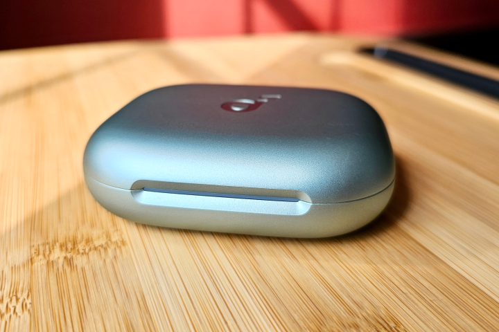 Đánh giá Soundcore AeroFit 2: Tai nghe nhét tai hở tai tốt nhất trong tầm giá 20 Soundcore AeroFit 2 9