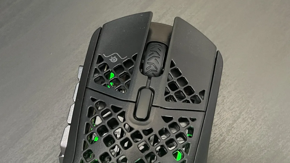 Đánh giá SteelSeries Aerox 9: Chuột gaming MMO không dây siêu nhẹ, siêu thoải mái! 13 SteelSeries Aerox 9 2
