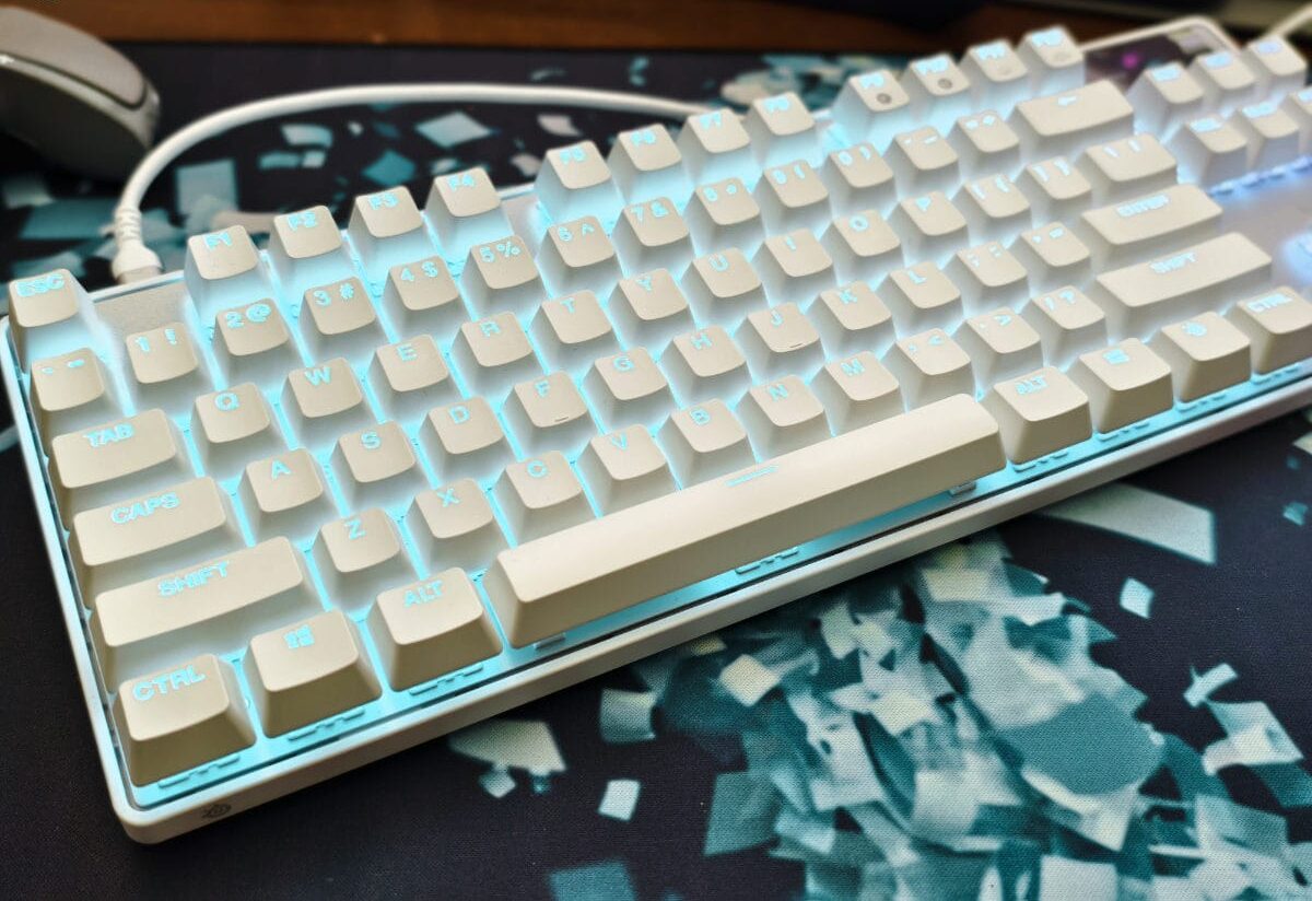 Đánh giá SteelSeries Apex Pro TKL Gen3: Bàn phím Gaming nhưng trải nghiệm gõ phím tuyệt vời 12 SteelSeries Apex Pro TKL Gen3 3 e1751538712105