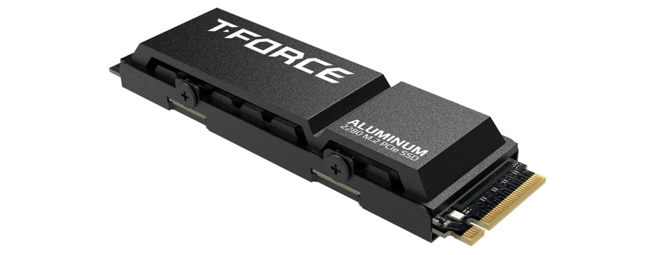 TEAMGROUP T FORCE G70 Pro 1TB 2 e1751860148150