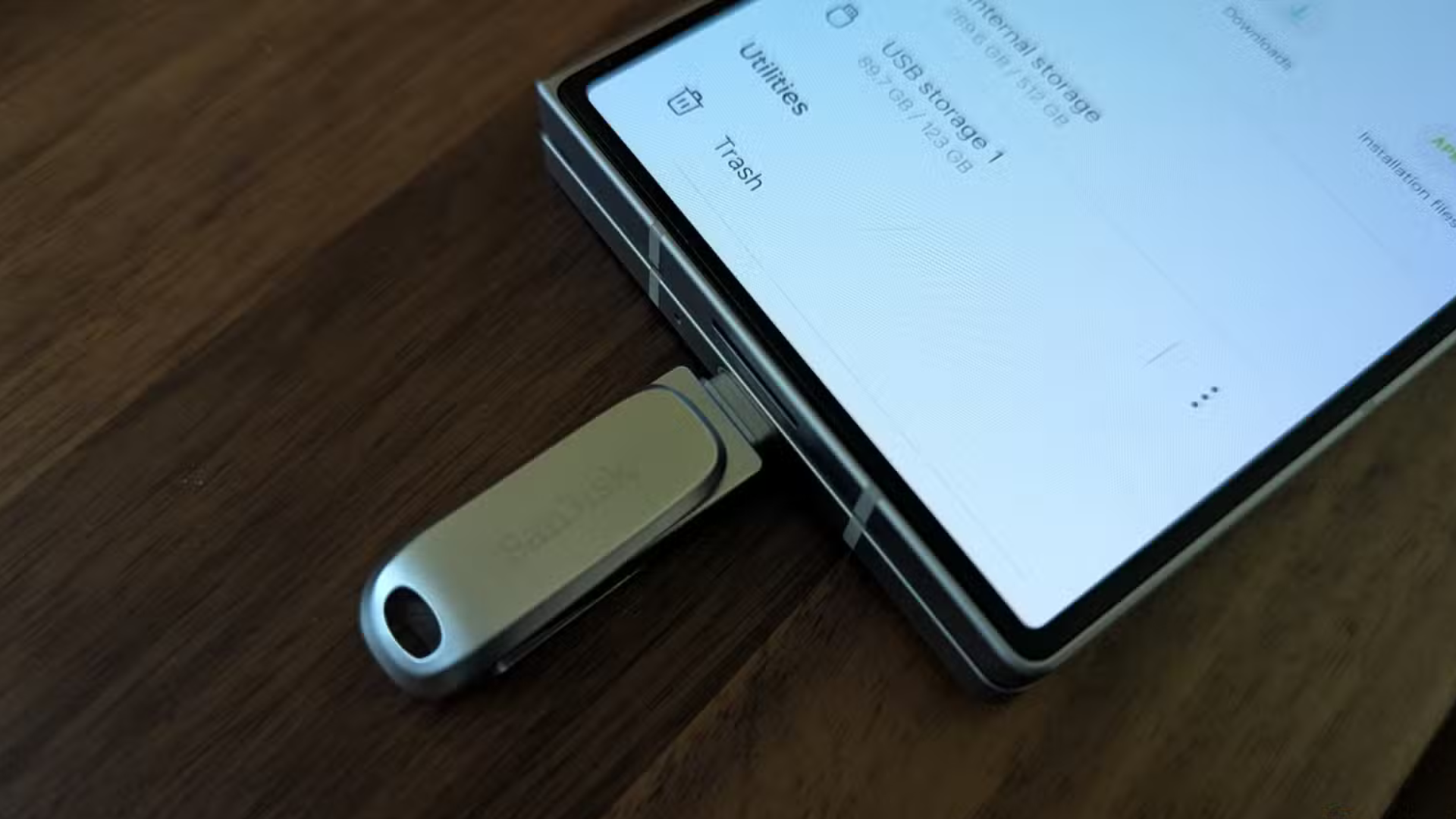 Tại sao nên chọn SSD, USB để lưu trữ thay vì iCloud, Dropbox? 4 Tai sao nen chon SSD USB de luu tru thay vi iCloud Dropbox 2