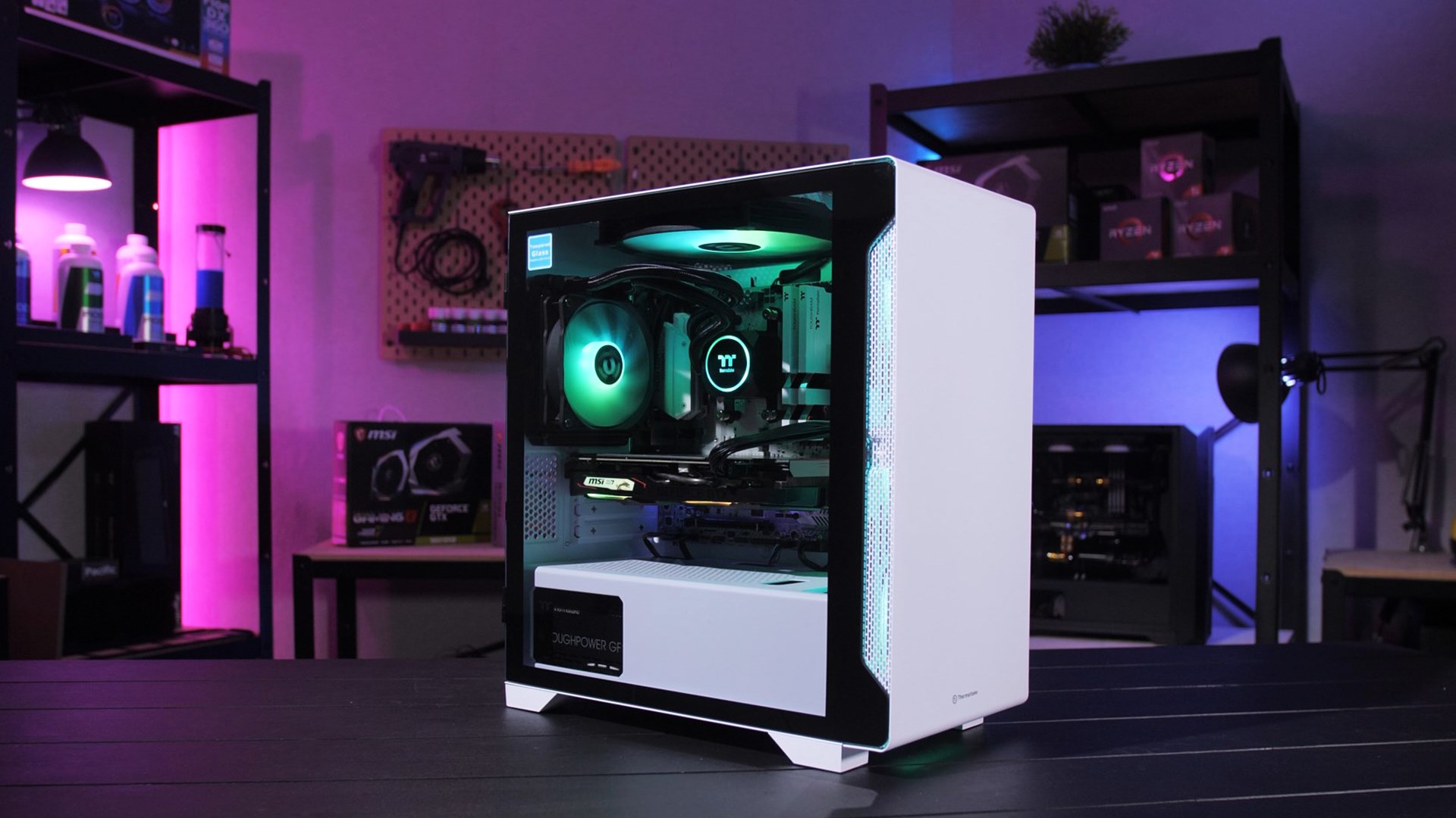 Đánh giá vỏ case Thermaltake S100 TG Snow Edition: Vẻ đẹp tối giản cho dàn PC gaming nhỏ gọn 1 Thermaltake S100 TG Snow Edition 3