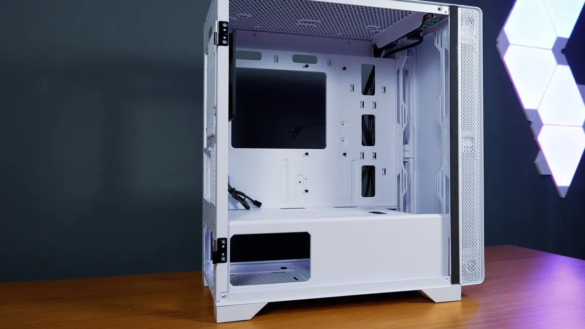 Đánh giá vỏ case Thermaltake S100 TG Snow Edition: Vẻ đẹp tối giản cho dàn PC gaming nhỏ gọn 17 Thermaltake S100 TG Snow Edition 5