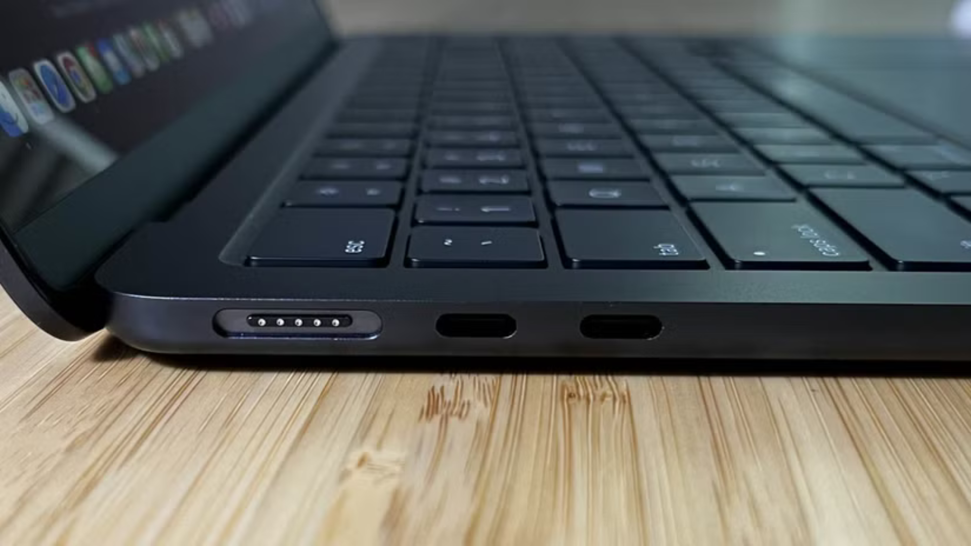 Thunderbolt và USB-C: Sự khác biệt là gì? 4 Thunderbolt va USB C Su khac biet la gi 3