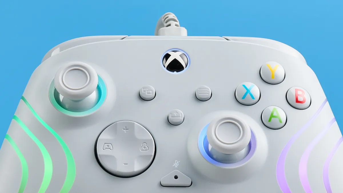 Đánh giá Turtle Beach Afterglow Wave: Tay cầm chơi game giá phải chăng với RGB nổi bật và điều khiển chính xác 32 Turtle Beach Afterglow Wave 14