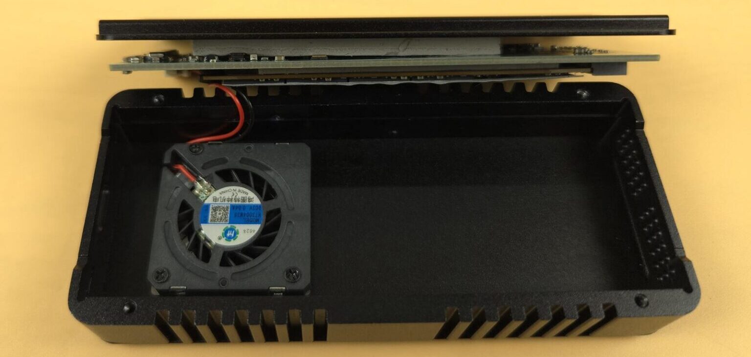 Đánh giá vỏ USB4 SilverStone MS12-40G: Tốc độ siêu nhanh 40Gbps và khả năng tản nhiệt đỉnh cao 37 USB4 SilverStone MS12 40G 14 e1752054587914