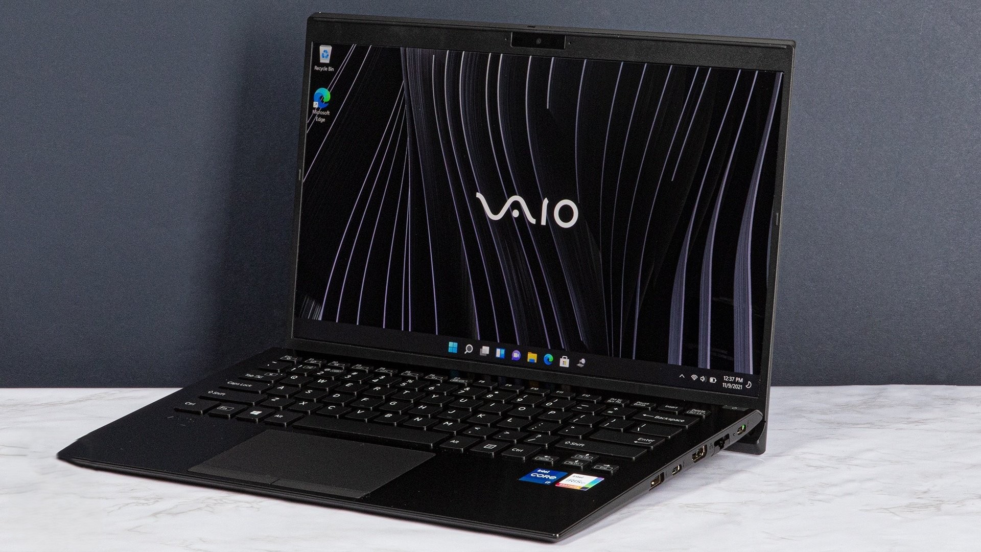 Đánh giá Vaio SX14 (2021): Thiết kế sang trọng, hiệu năng ấn tượng – Lựa chọn laptop cao cấp đáng cân nhắc? 1 Vaio SX14 2021 14