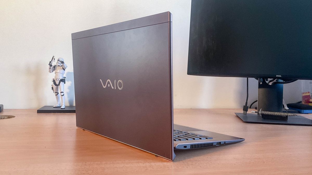 Đánh giá Vaio SX14 (2021): Thiết kế sang trọng, hiệu năng ấn tượng – Lựa chọn laptop cao cấp đáng cân nhắc? 32 Vaio SX14 2021 4