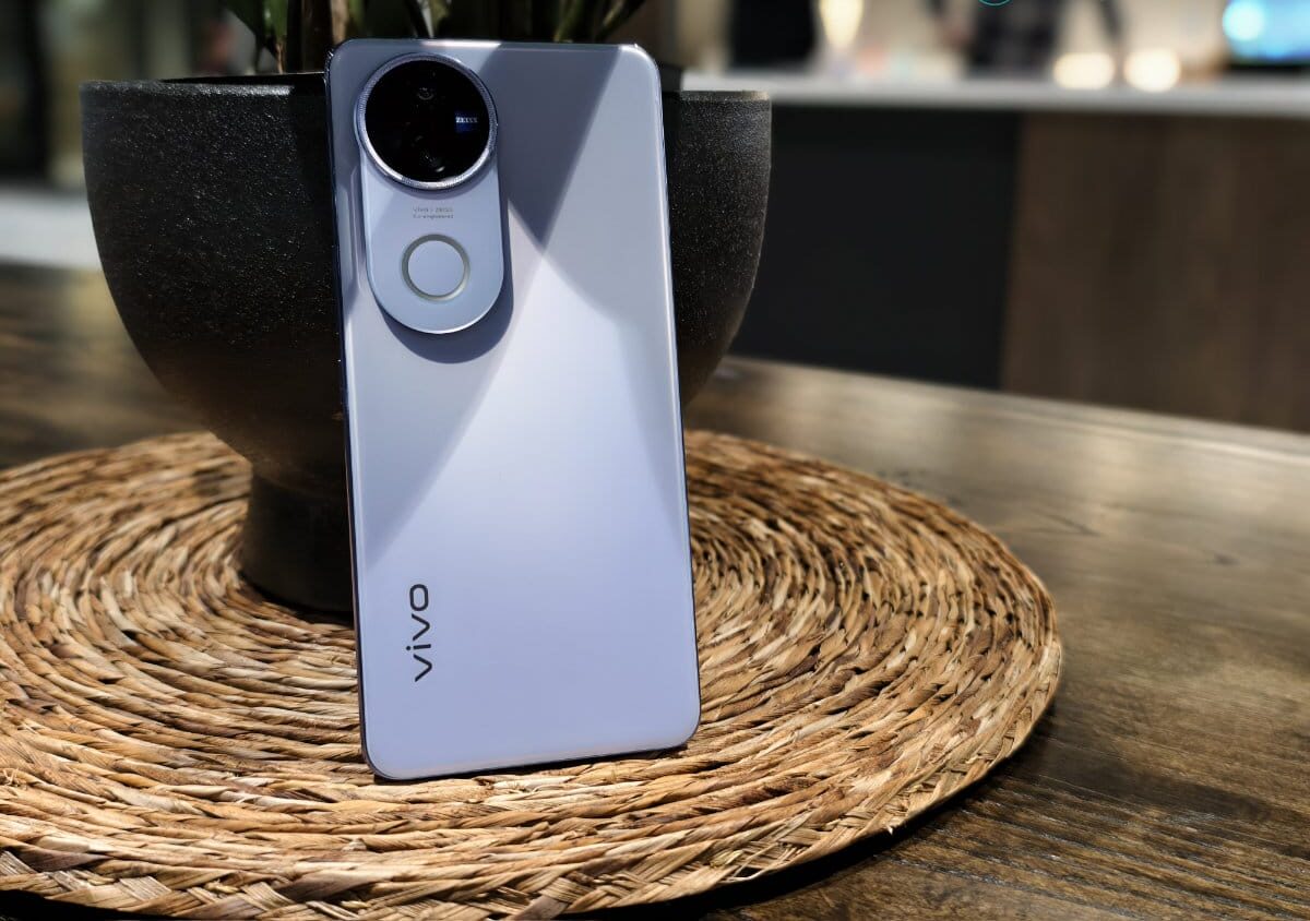 vivo v50 2 e1752377897559