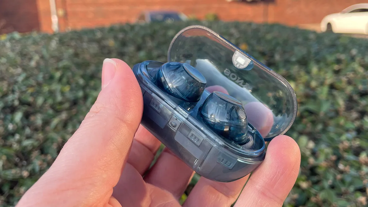 Đánh giá tai nghe không dây nhét tai tốt nhất 2025: Lựa chọn hàng đầu cho âm thanh hoàn hảo và thoải mái cả ngày 13 03 1