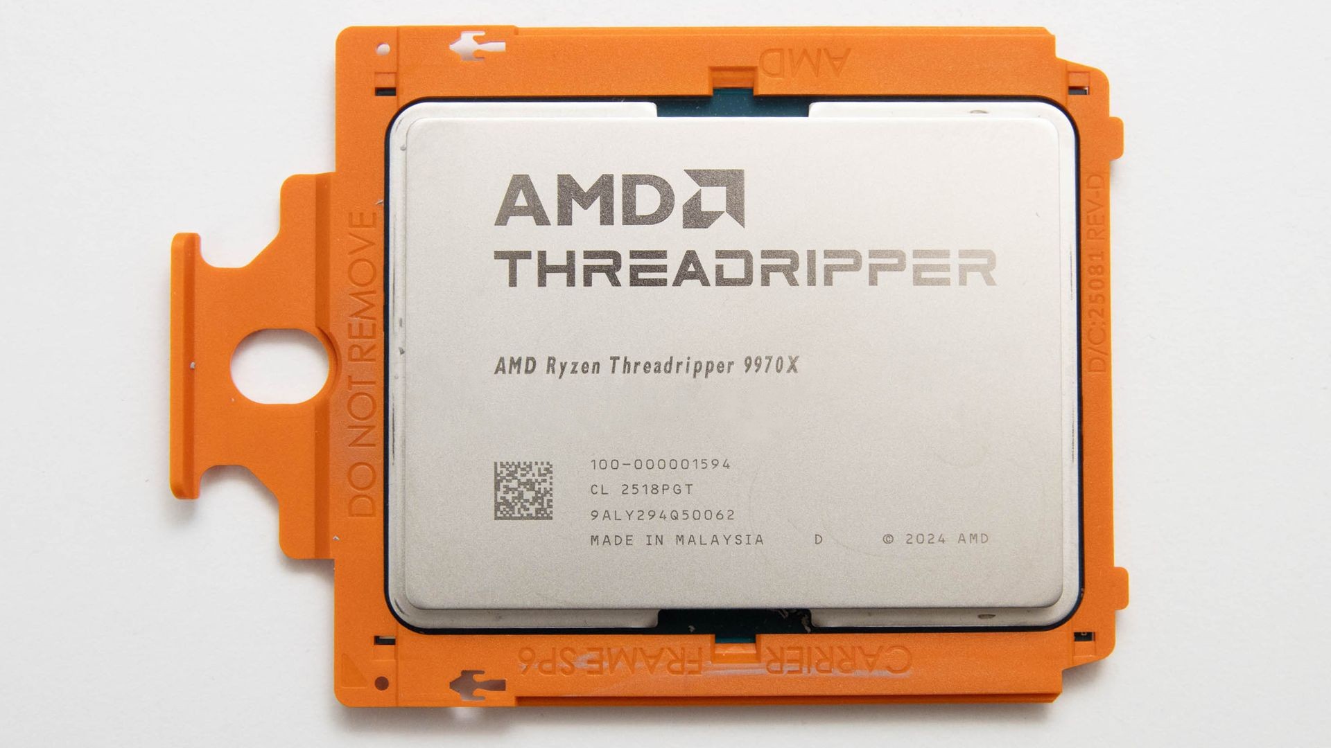 Đánh giá AMD Ryzen Threadripper 9970X: Sự cân bằng hoàn hảo giữa hiệu năng và sức mạnh đa nhiệm 1 AMD Ryzen Threadripper 9970X 1