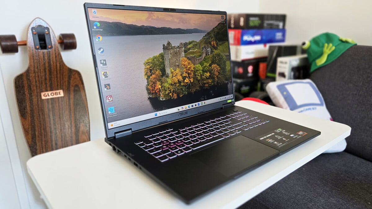 ASUS TUF Gaming A18 2039