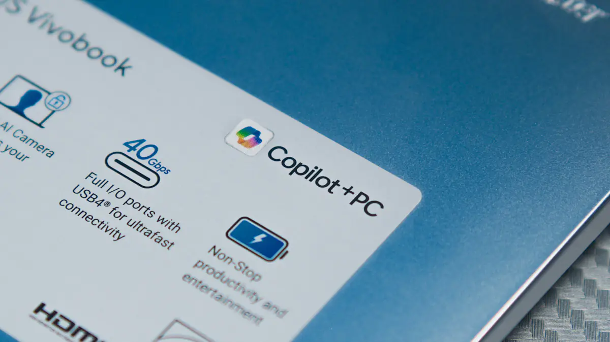 ASUS Vivobook 16 X1607Q 16