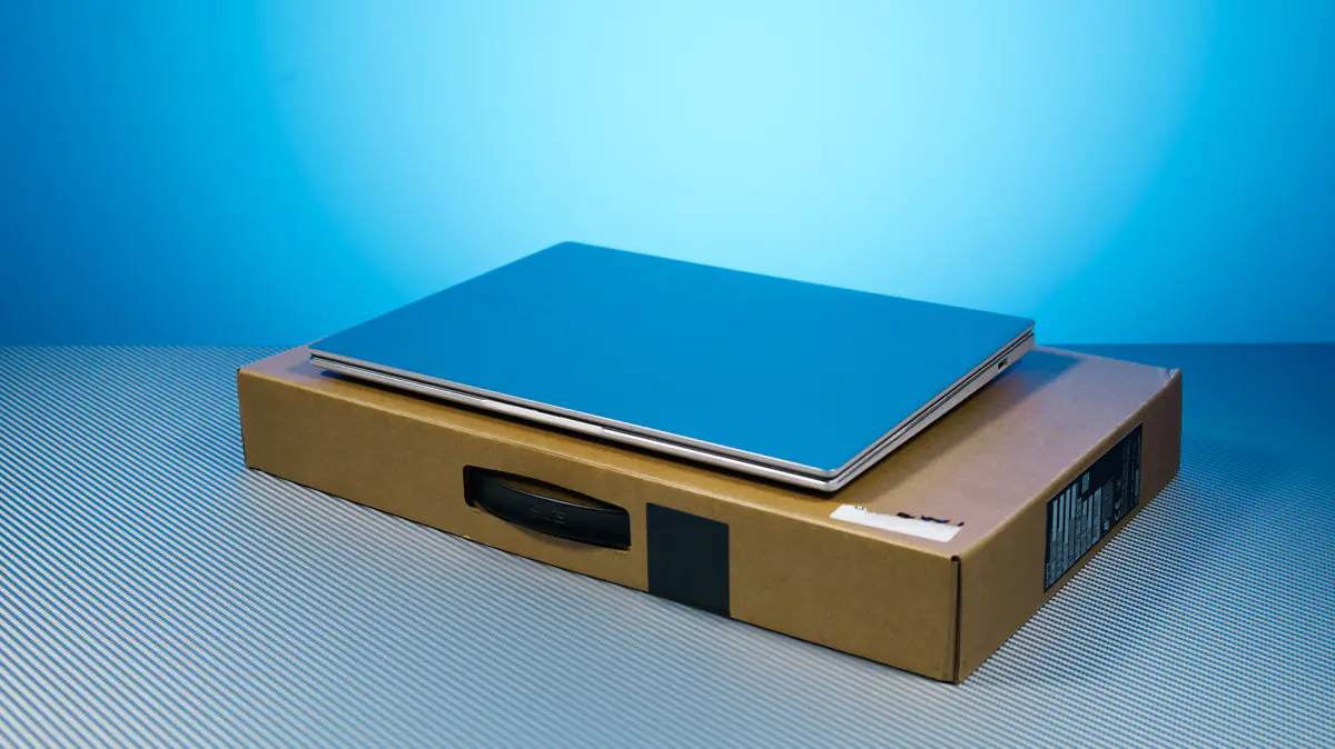 ASUS Vivobook 16 X1607Q 28