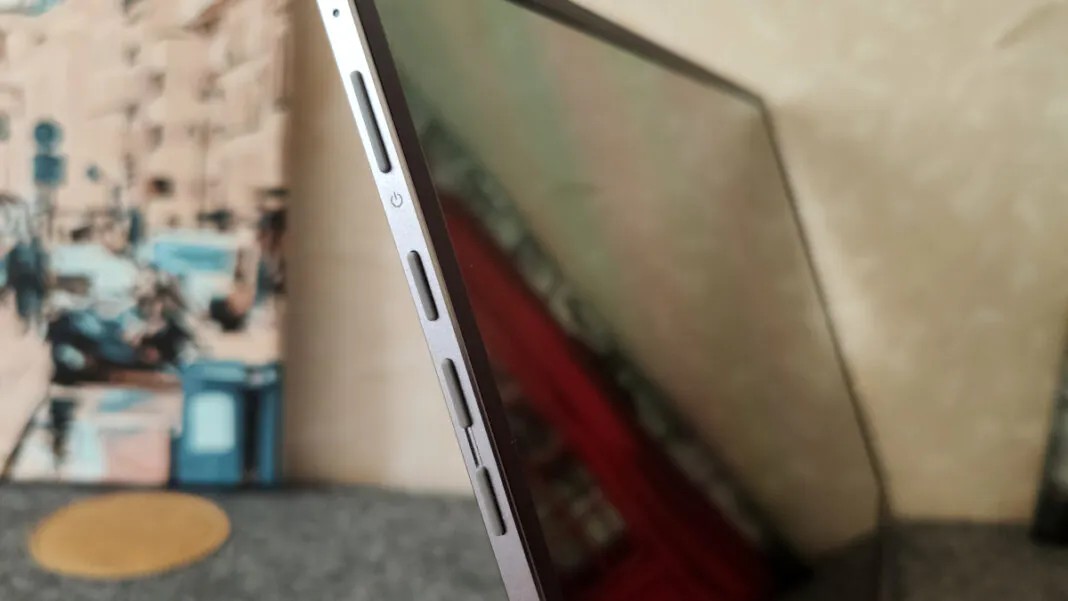 Đánh giá ASUS ZenScreen OLED MQ16AH: Màn hình di động chất lượng OLED đỉnh cao cho dân sáng tạo và game thủ 40 ASUS ZenScreen OLED MQ16AH 12