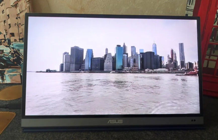 Đánh giá ASUS ZenScreen OLED MQ16AH: Màn hình di động chất lượng OLED đỉnh cao cho dân sáng tạo và game thủ 49 ASUS ZenScreen OLED MQ16AH 3