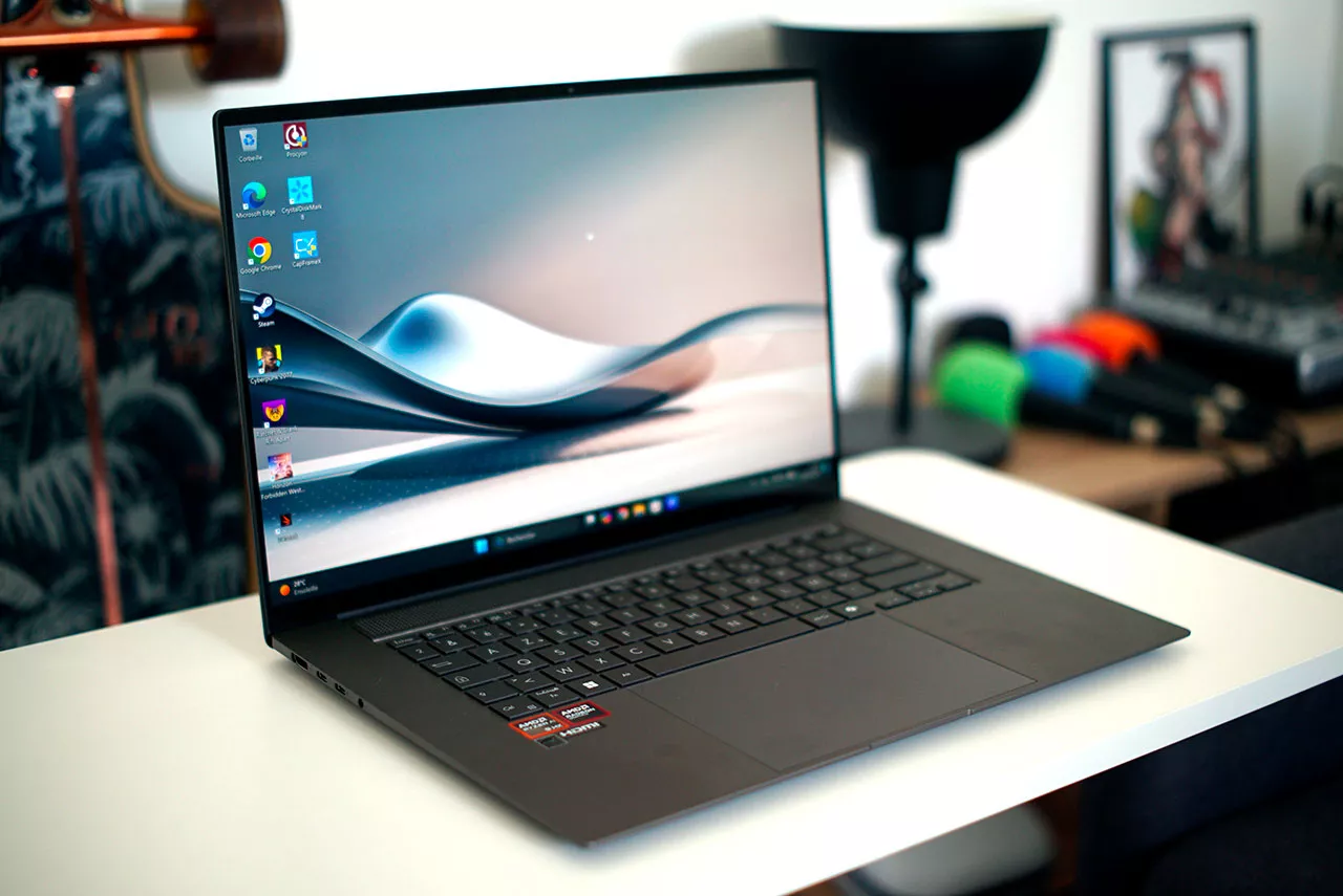 Đánh giá ASUS Zenbook S 16 (UM5606): Mỏng, nhẹ, mạnh mẽ và lý tưởng cho dân sáng tạo! 24 ASUS Zenbook S 16 UM5606 2