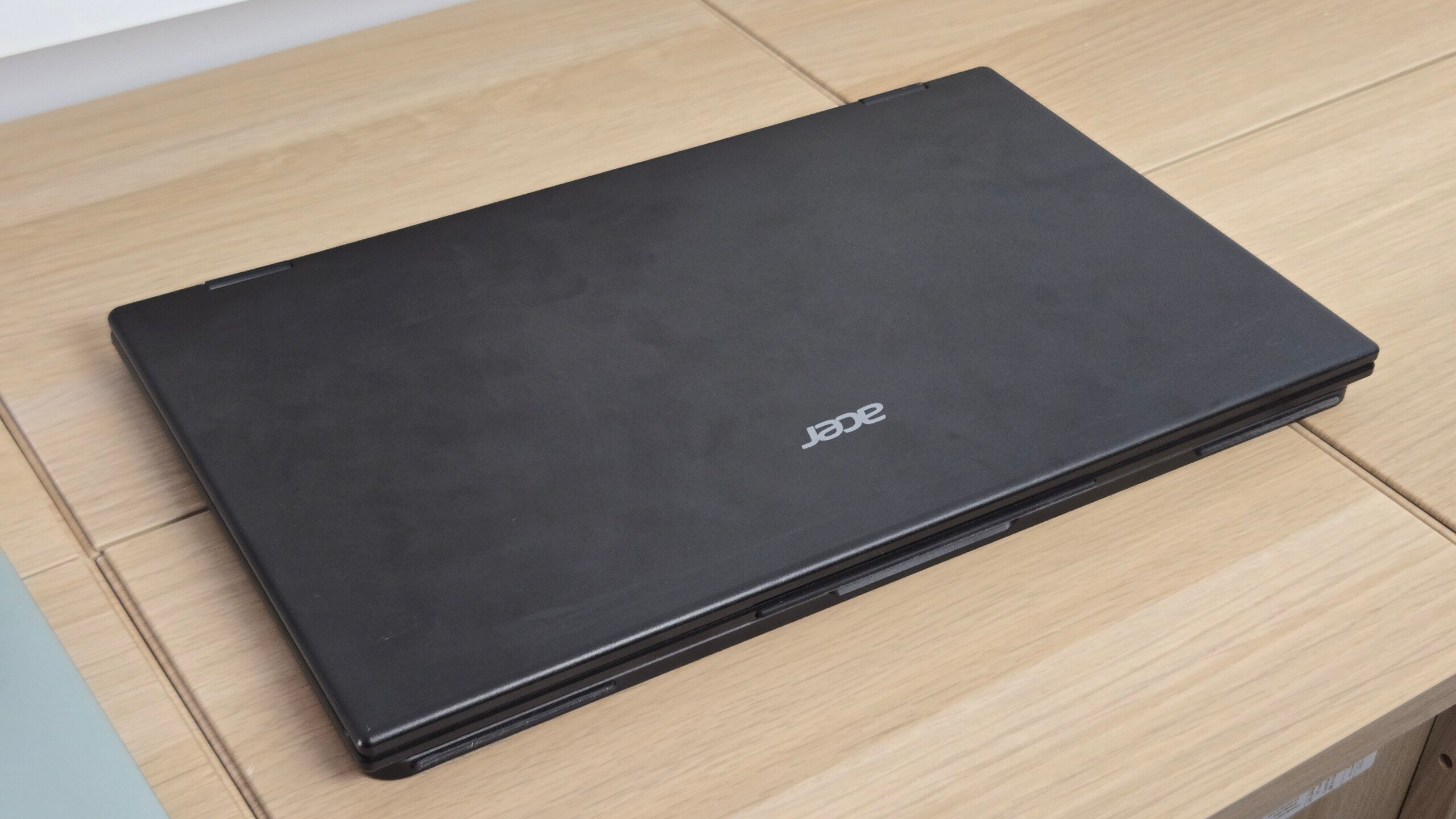 Đánh giá Acer PD163Q: Chiếc màn hình di động hoàn hảo cho những người dùng thường xuyên di chuyển 14 Acer PD163Q 10