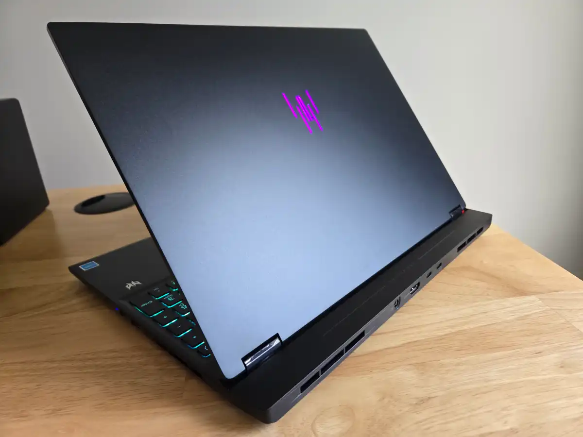 Acer Predator Helios Neo 16S AI 2