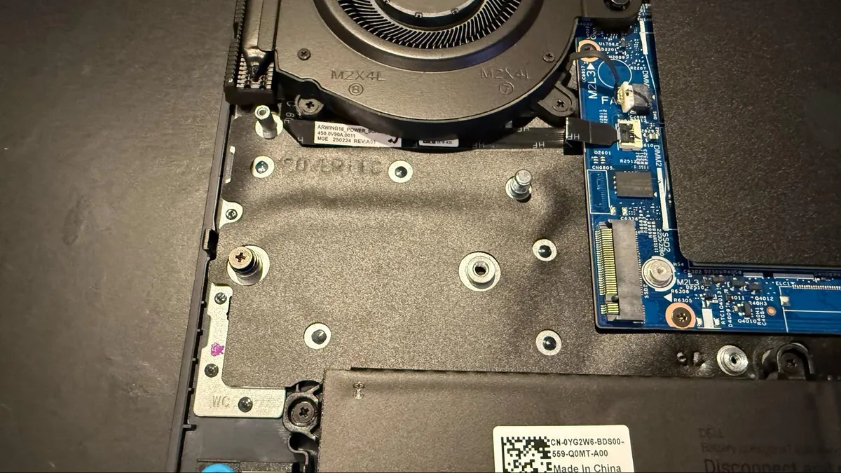 Alienware 16 Aurora 16