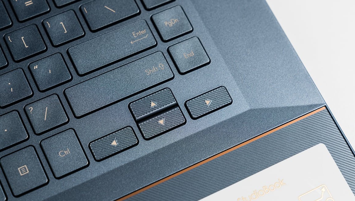 Đánh giá Asus ProArt StudioBook Pro 17: Hiệu năng đỉnh cao, thiết kế đột phá, đáng để đầu tư? 31 Asus ProArt StudioBook Pro 17 14