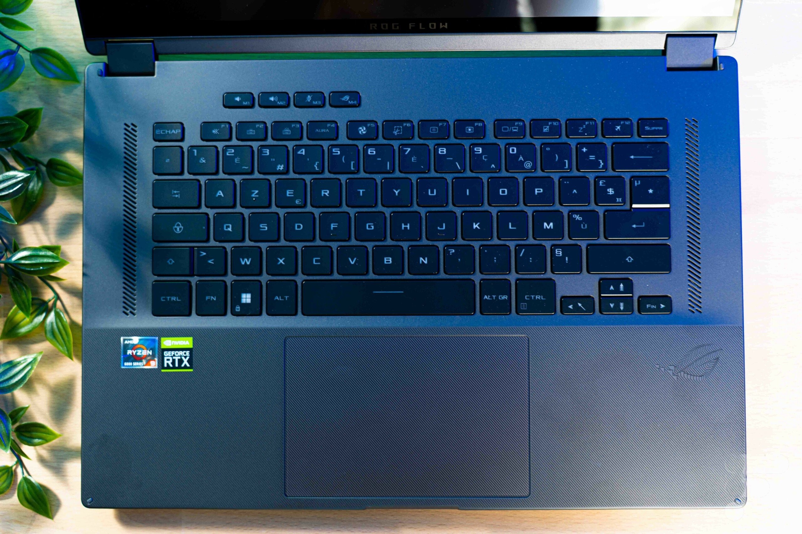 Asus ROG Flow X16 2022 GV601 6