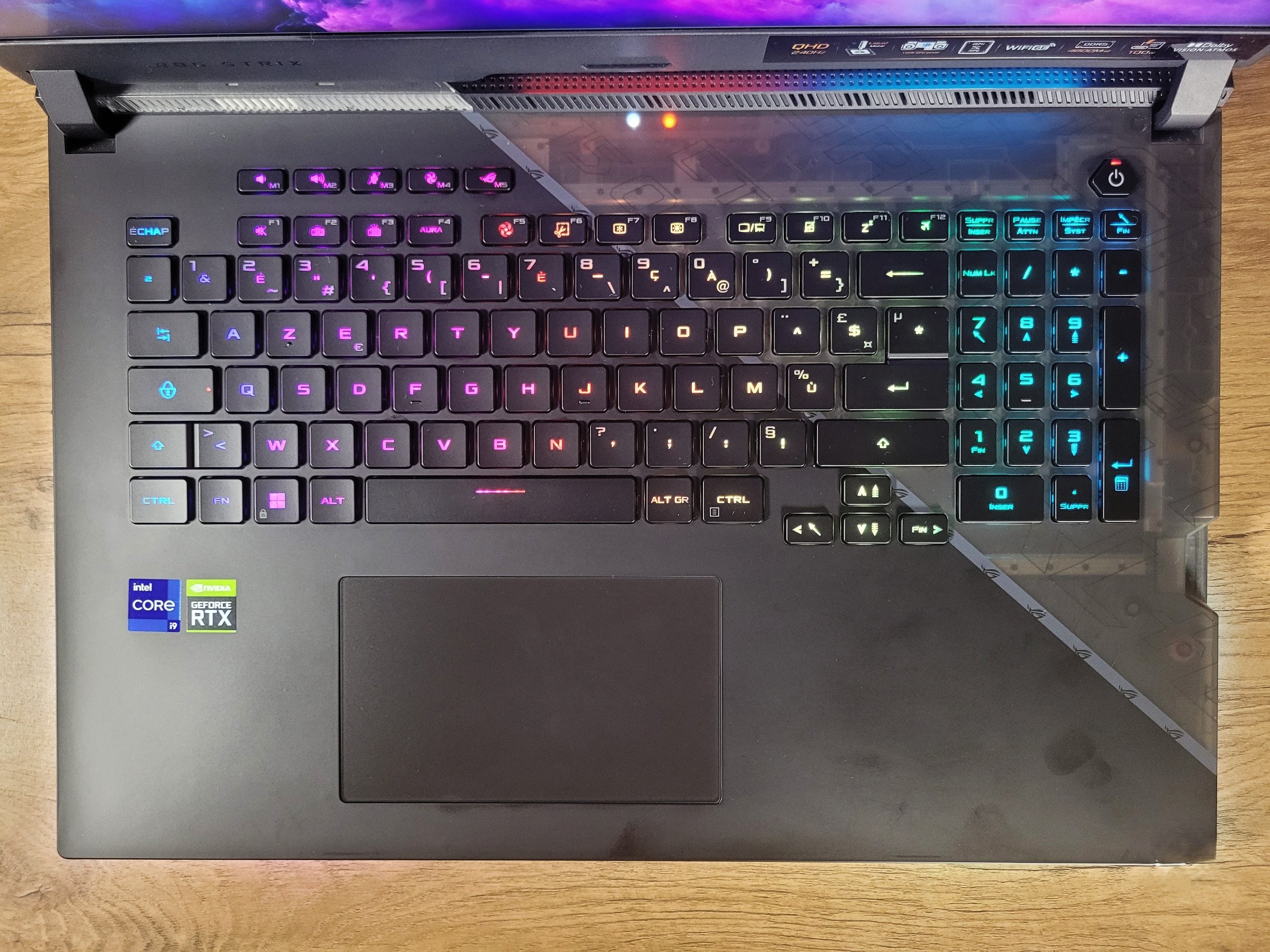 Asus ROG Strix Scar 17 2022 G733C 6