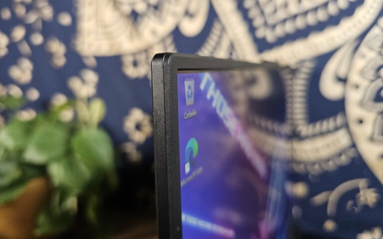 Asus ROG Strix Scar 17 X3D G733PYV 1