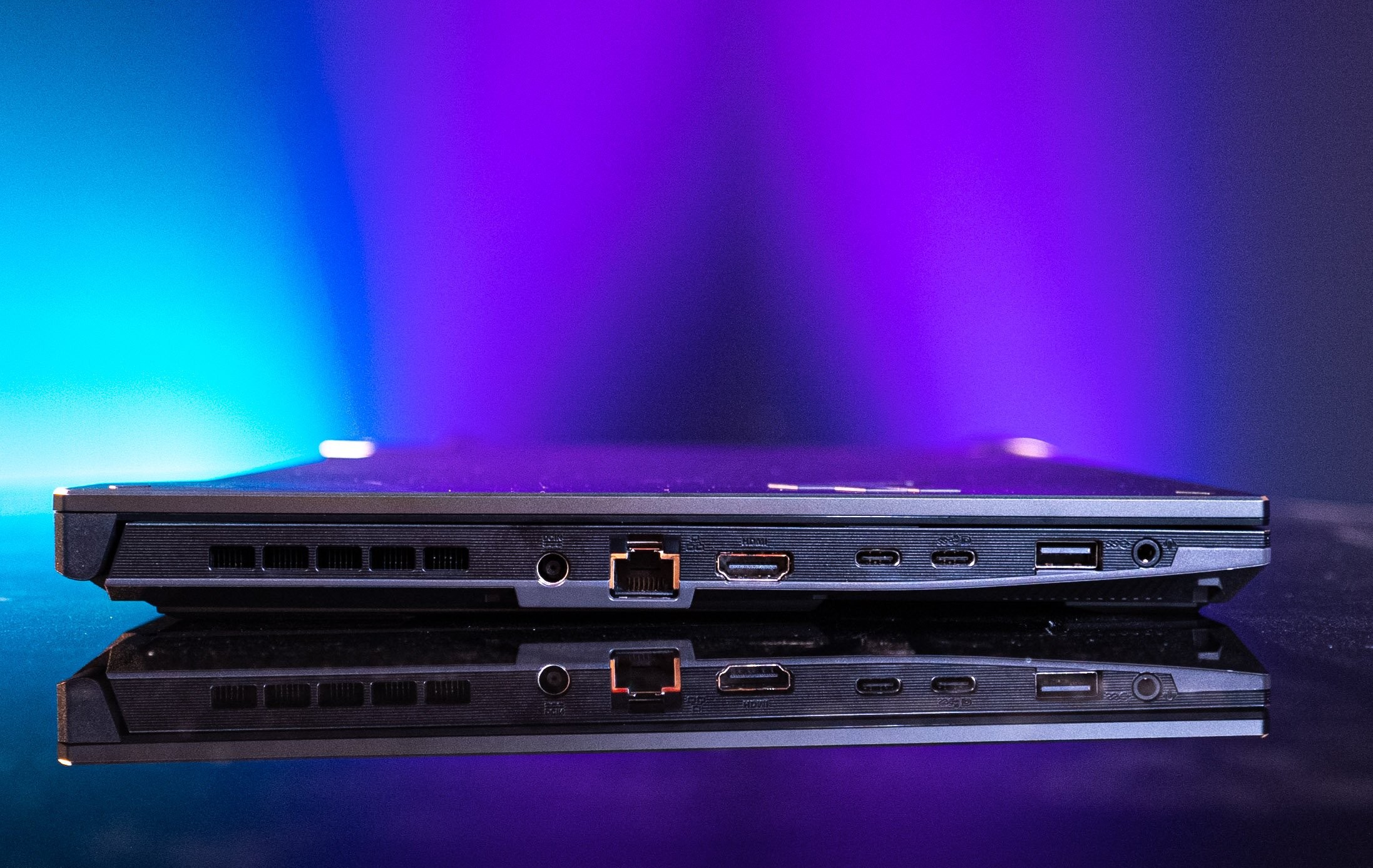 Asus TUF Gaming A15 TUF507N 4