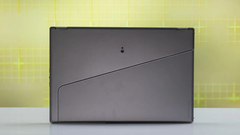 Đánh giá màn hình di động Asus ZenScreen Duo OLED (MQ149CD): Tăng gấp đôi không gian làm việc cho người dùng chuyên nghiệp! 14 Asus ZenScreen Duo OLED MQ149CD 6 1