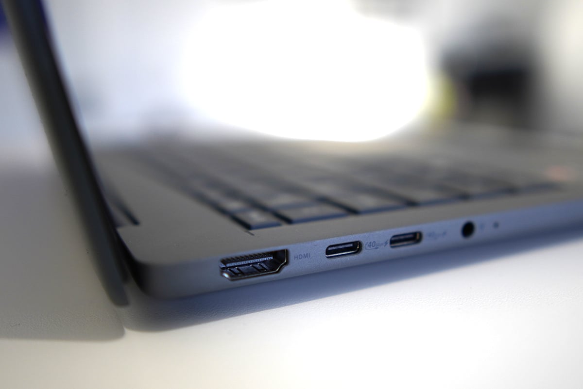 Đánh giá Asus Zenbook A14 (UX3407): Liệu có phải là chiếc laptop tốt nhất năm 2025? 22 Asus Zenbook A14 UX3407 12